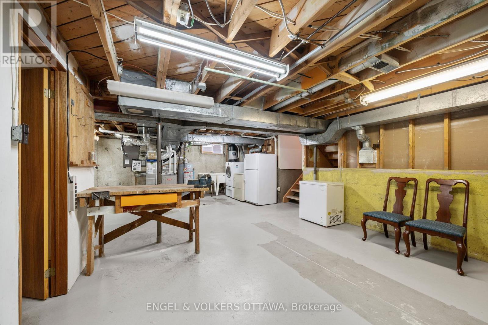 2125 Valley Drive, Ottawa, Ontario  K1G 2P6 - Photo 36 - X12976426