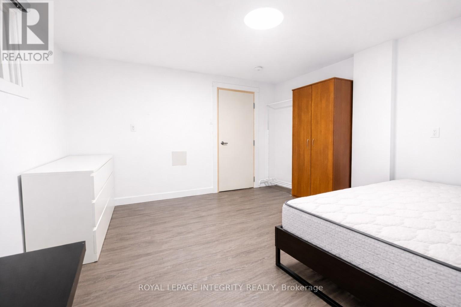 1152 Tawney Road, Ottawa, Ontario  K1G 1B6 - Photo 31 - X12976428