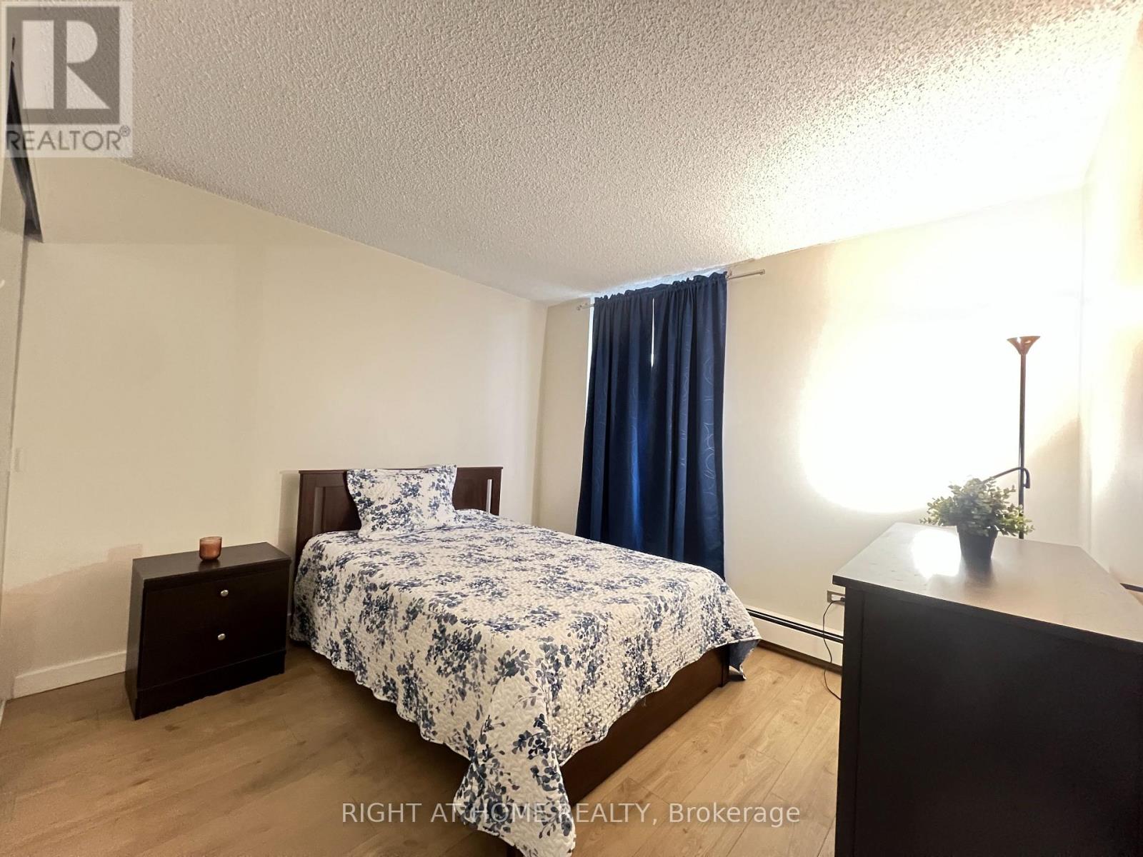 1103 - 505 St Laurent Boulevard, Ottawa, Ontario  K1K 3X4 - Photo 3 - X12976462