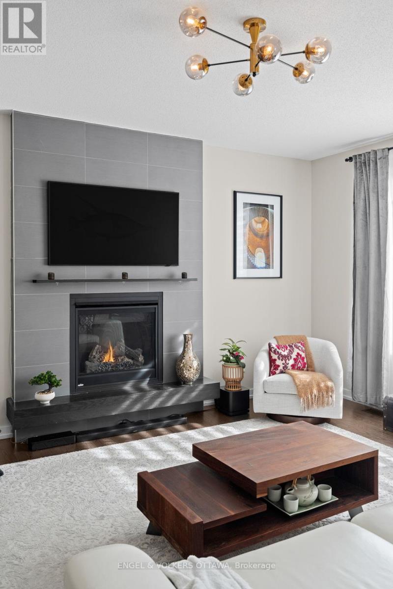 267 Sceptre Way, Ottawa, Ontario  K2V 0C6 - Photo 13 - X12976466