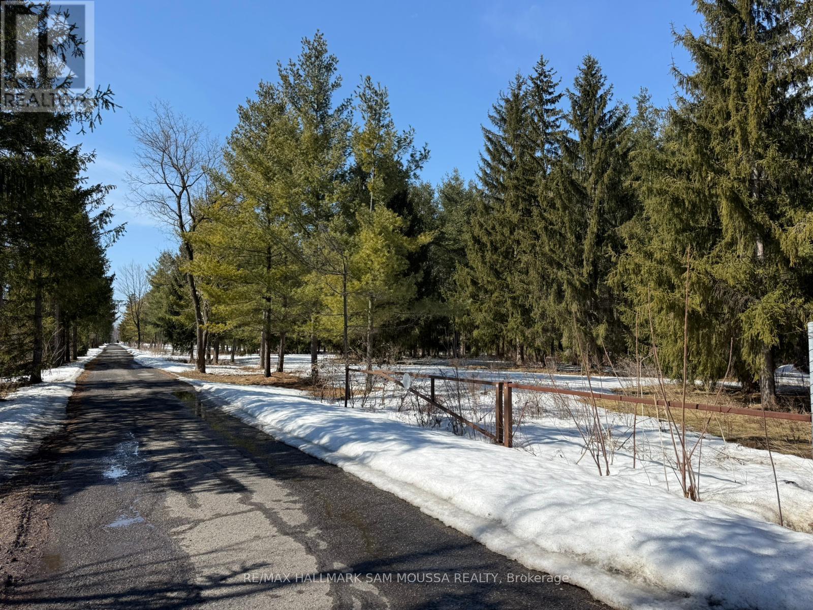 970 Cameron Street, Ottawa, Ontario  K4C 1C6 - Photo 7 - X12976526