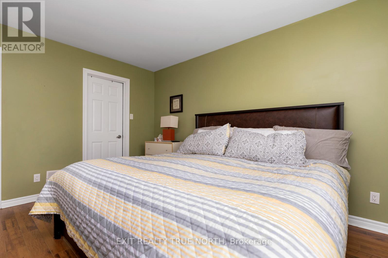 20 St Andrews Drive, Meaford, Ontario  N4L 0A2 - Photo 13 - X12975834