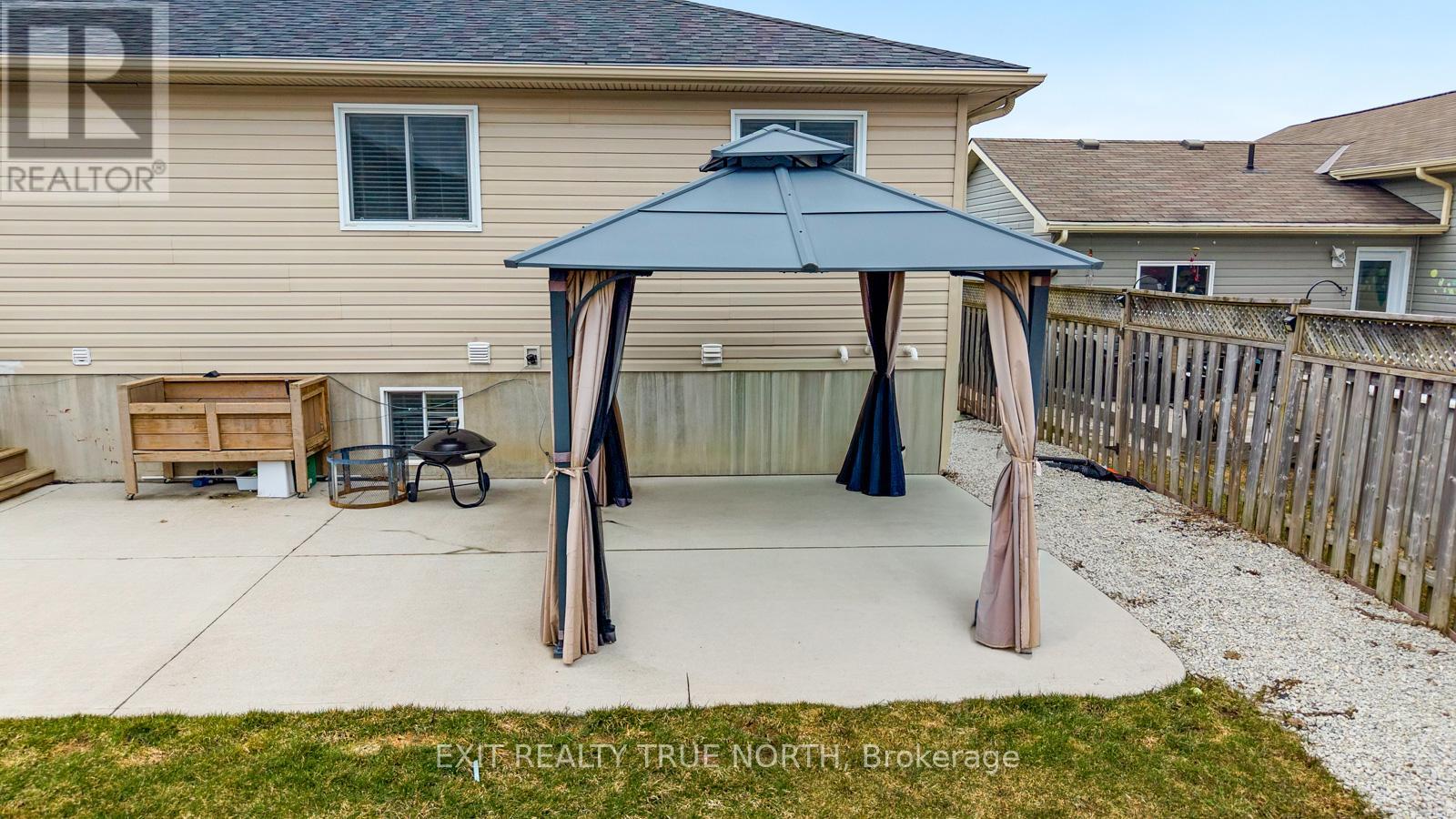 20 St Andrews Drive, Meaford, Ontario  N4L 0A2 - Photo 32 - X12975834