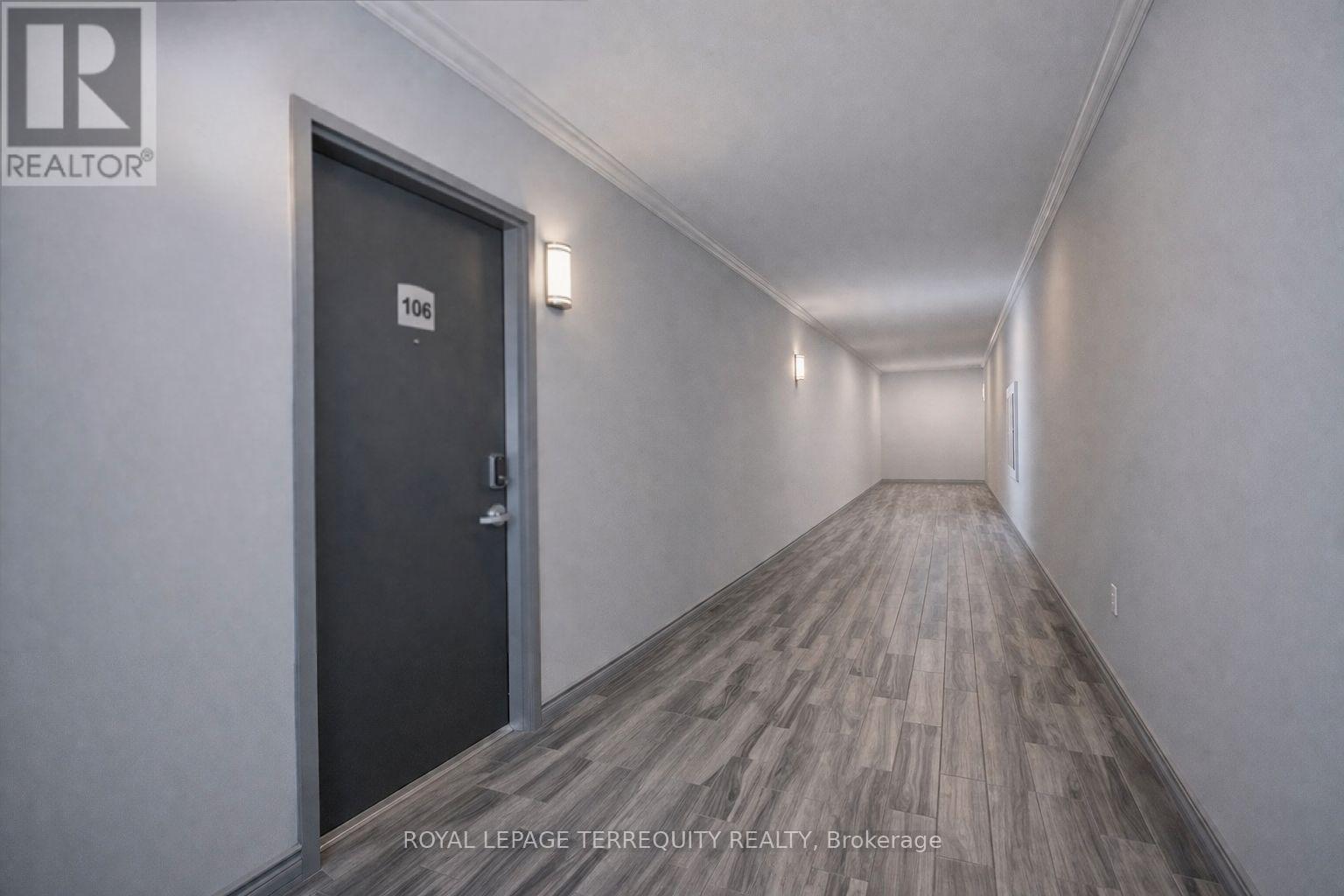 F106 - 275 Larch Street, Waterloo, Ontario  N2L 0J5 - Photo 7 - X12975856