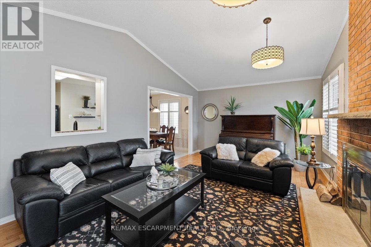 284 Delancey Boulevard, Hamilton, Ontario  L9B 1Y9 - Photo 20 - X12975872