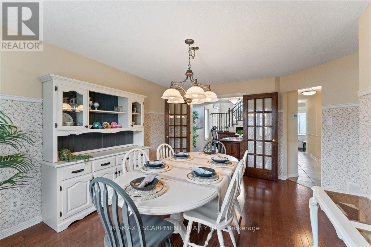 284 Delancey Boulevard, Hamilton, Ontario  L9B 1Y9 - Photo 23 - X12975872