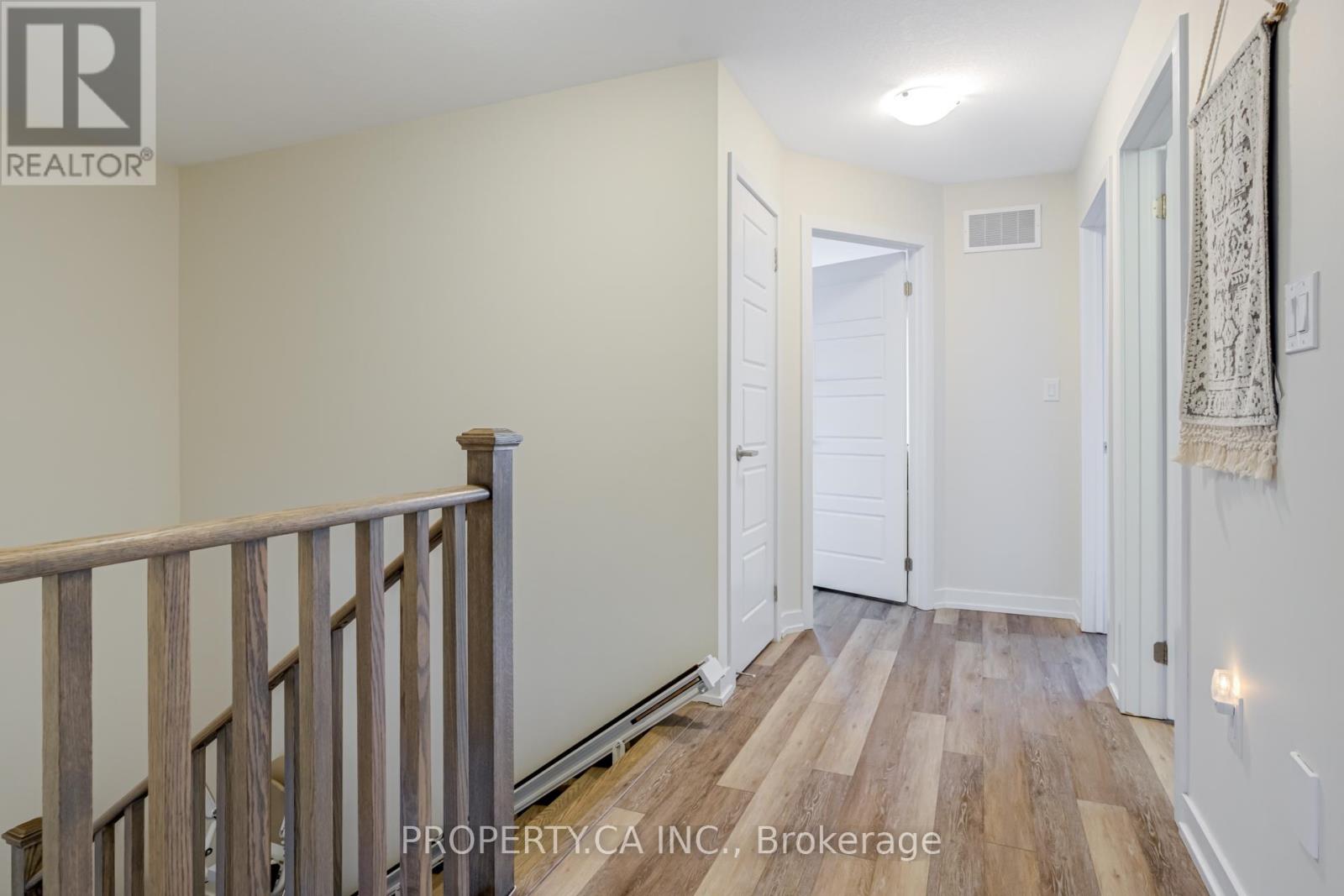 176 Whithorn Crescent, Haldimand, Ontario  N3W 0G7 - Photo 22 - X12975958