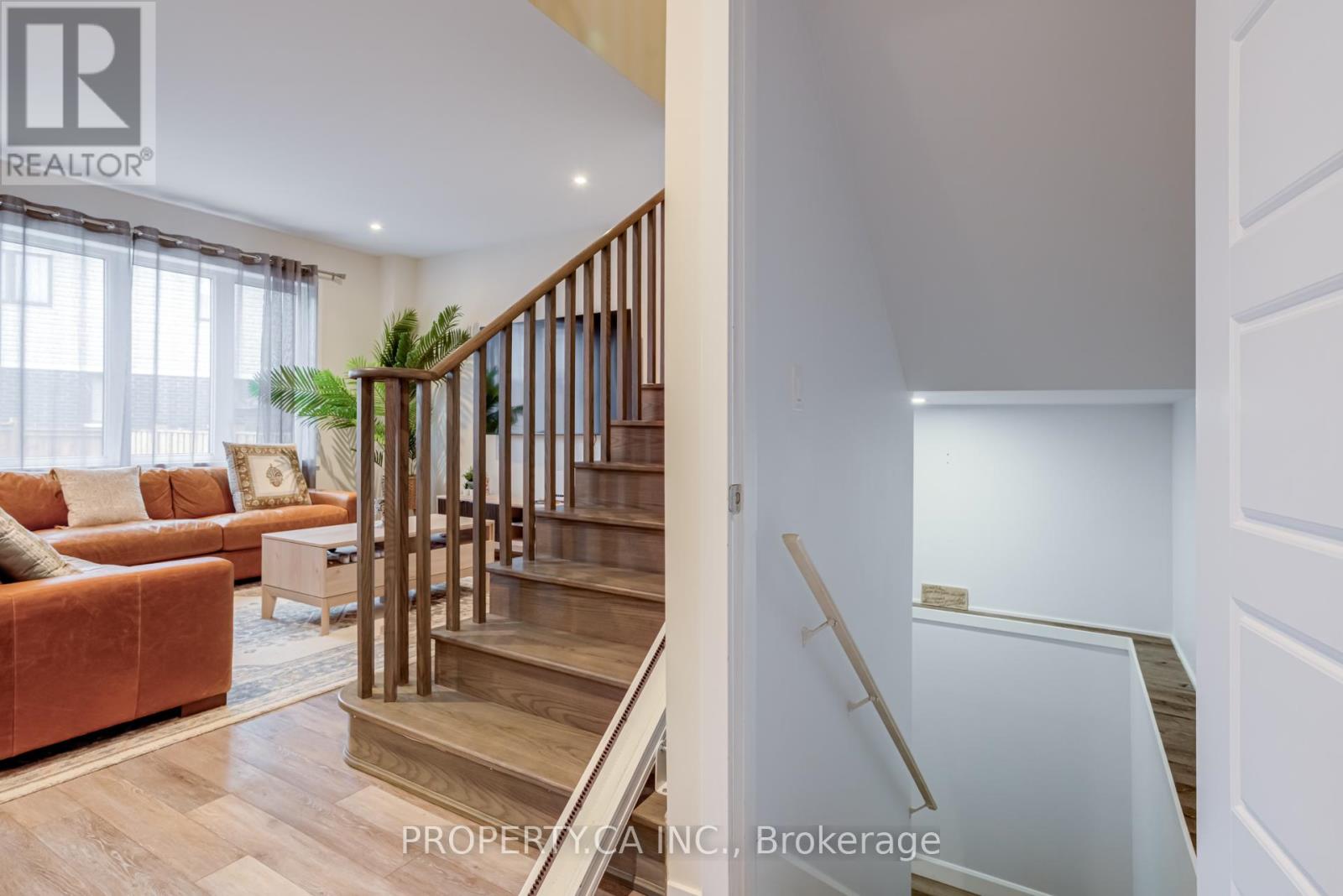 176 Whithorn Crescent, Haldimand, Ontario  N3W 0G7 - Photo 30 - X12975958