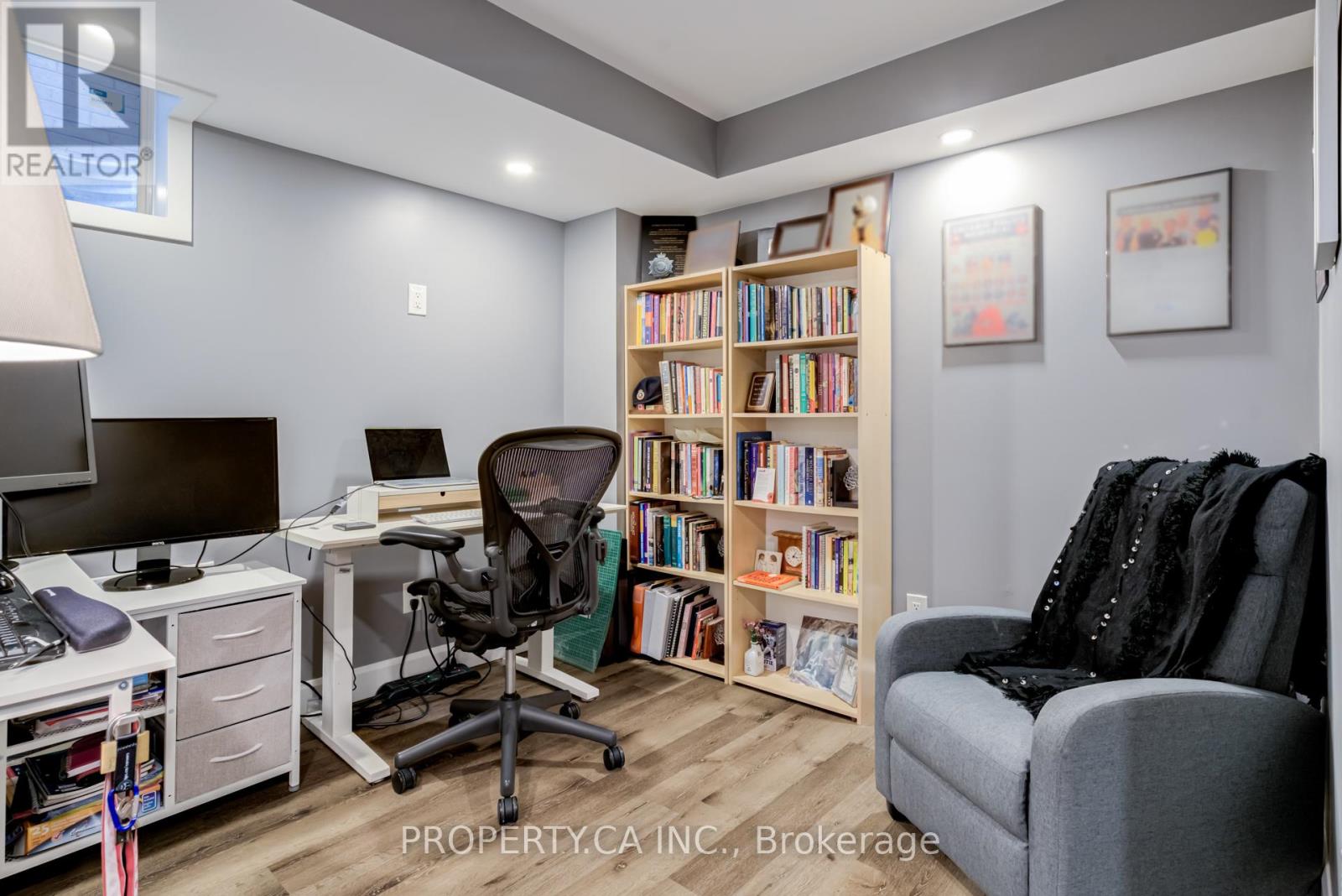 176 Whithorn Crescent, Haldimand, Ontario  N3W 0G7 - Photo 34 - X12975958