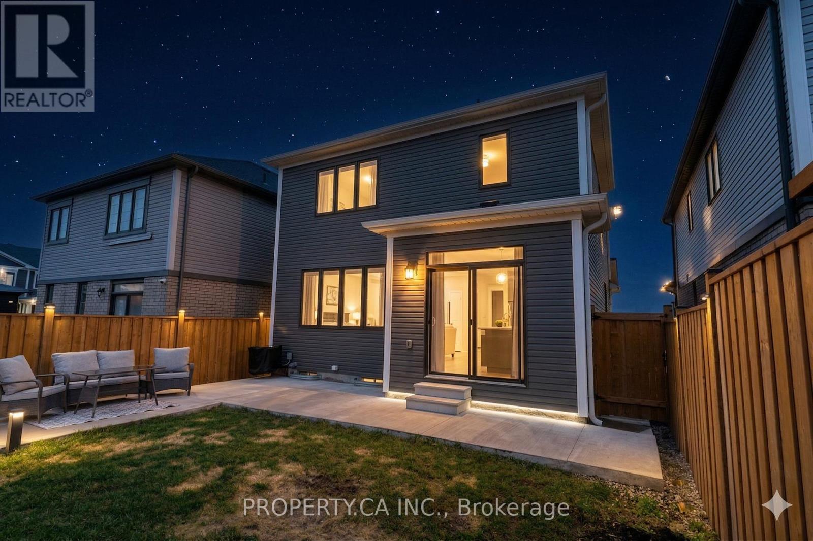 176 Whithorn Crescent, Haldimand, Ontario  N3W 0G7 - Photo 43 - X12975958