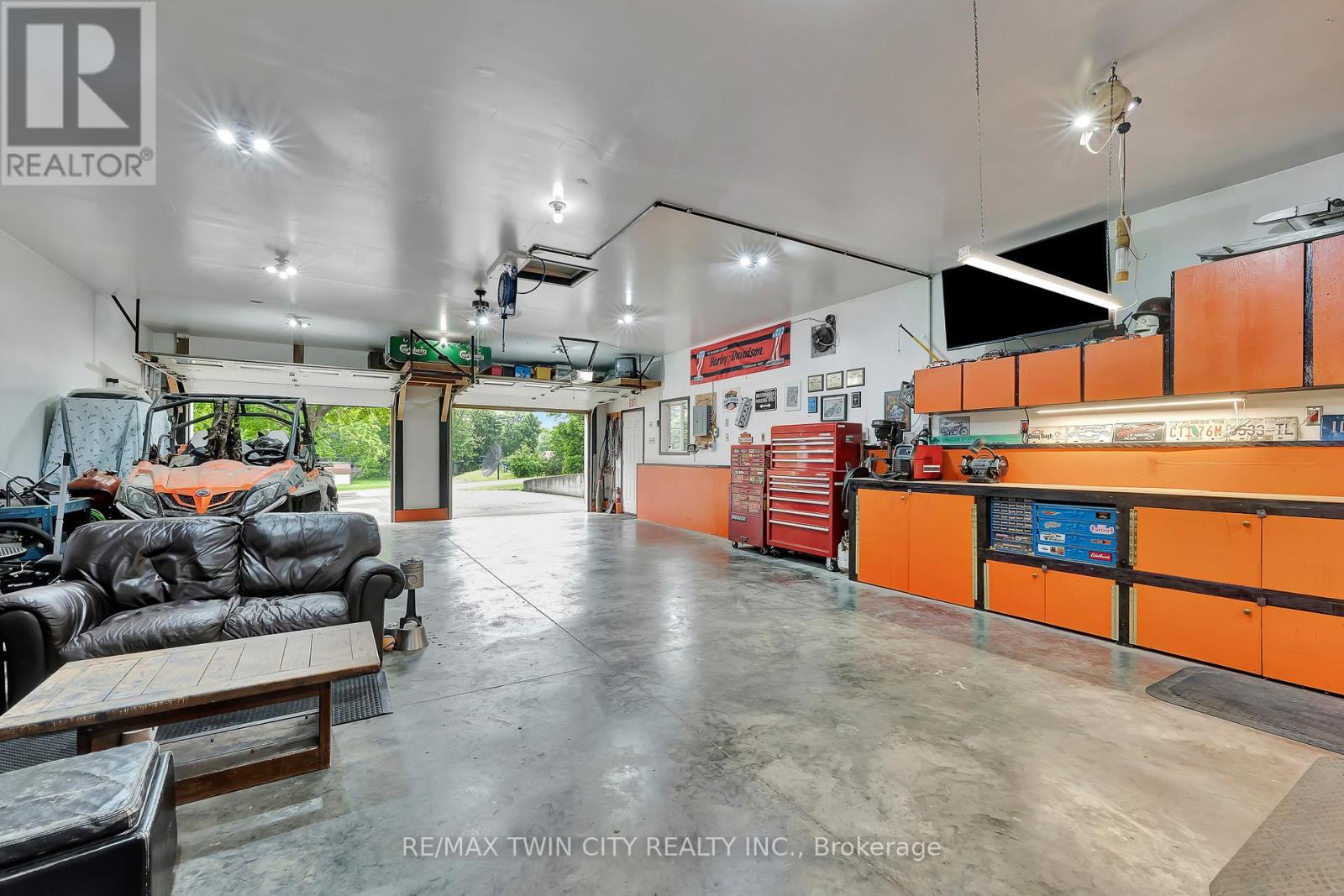 22 Victoria Street, North Dumfries, Ontario  N0B 1L0 - Photo 26 - X12975972