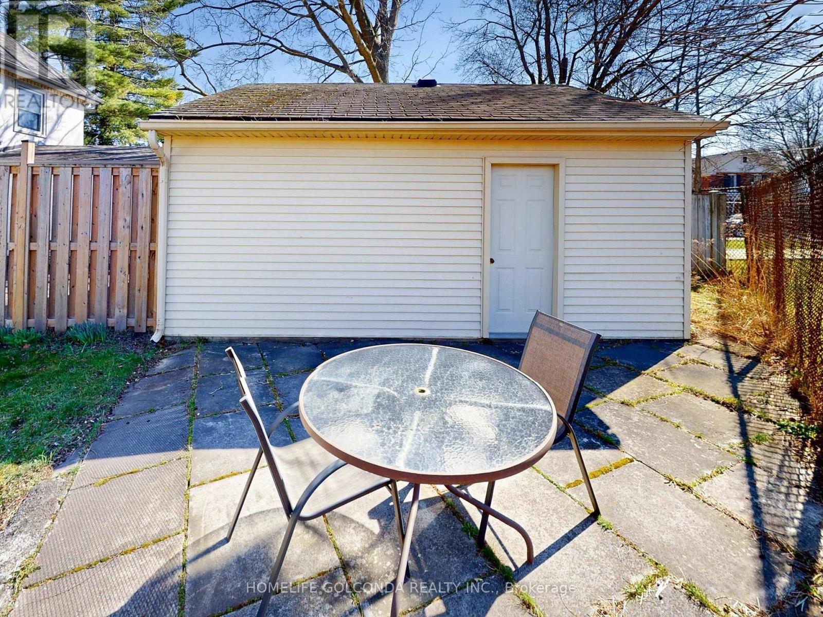 27 Woodland Avenue, St. Catharines, Ontario  L2R 5A1 - Photo 38 - X12975984