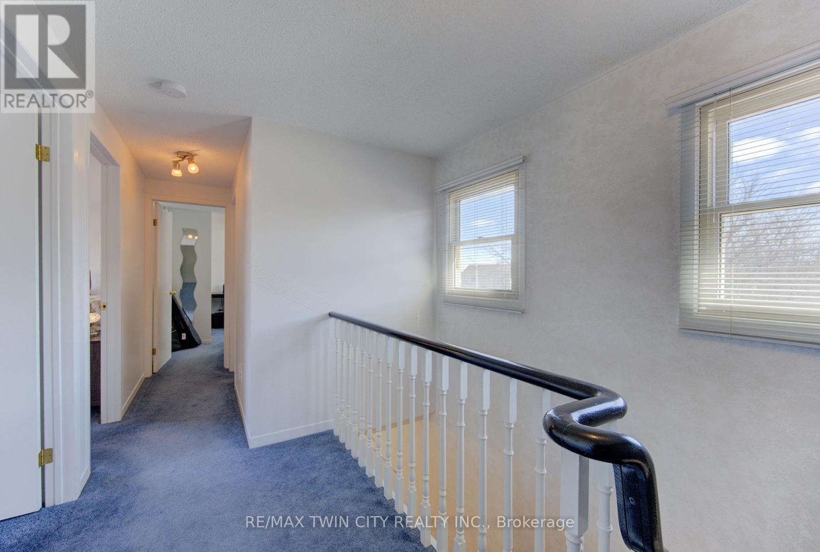 498 Thorndale Drive, Waterloo, Ontario  N2T 2A2 - Photo 19 - X12976060