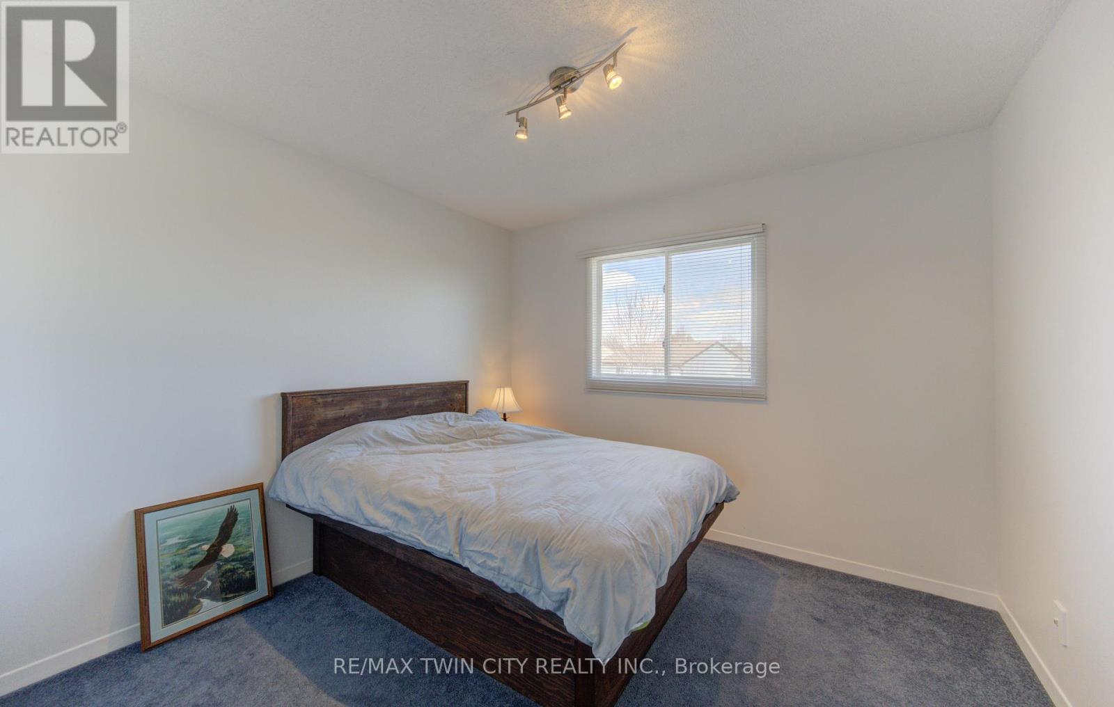 498 Thorndale Drive, Waterloo, Ontario  N2T 2A2 - Photo 20 - X12976060