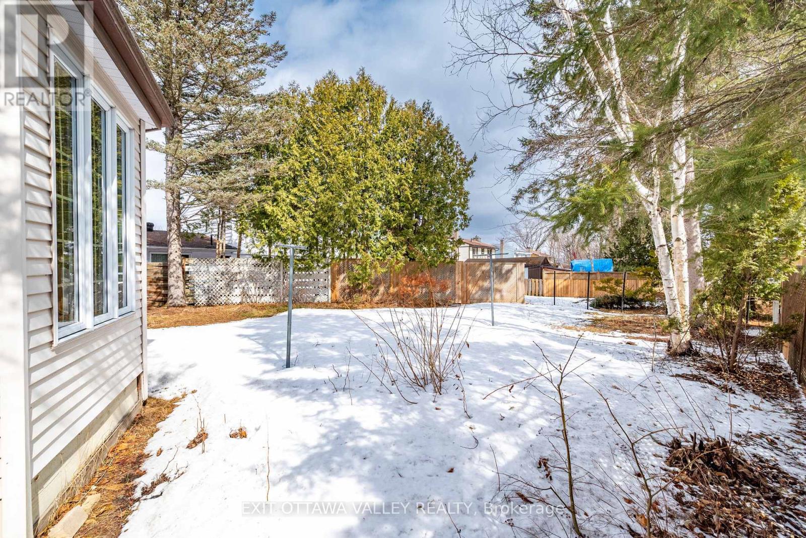 22 Cabot Place, Deep River, Ontario  K0J 1P0 - Photo 31 - X12976266