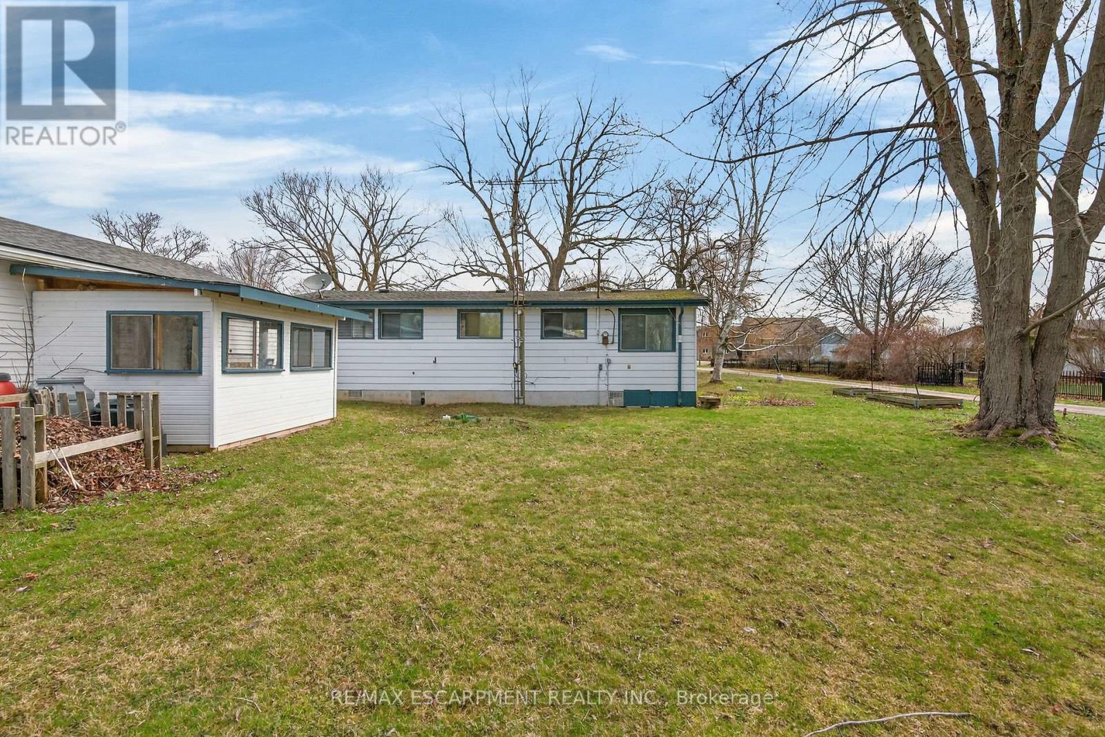 10 Anchor Lane, Haldimand, Ontario  N0A 1P0 - Photo 27 - X12976070