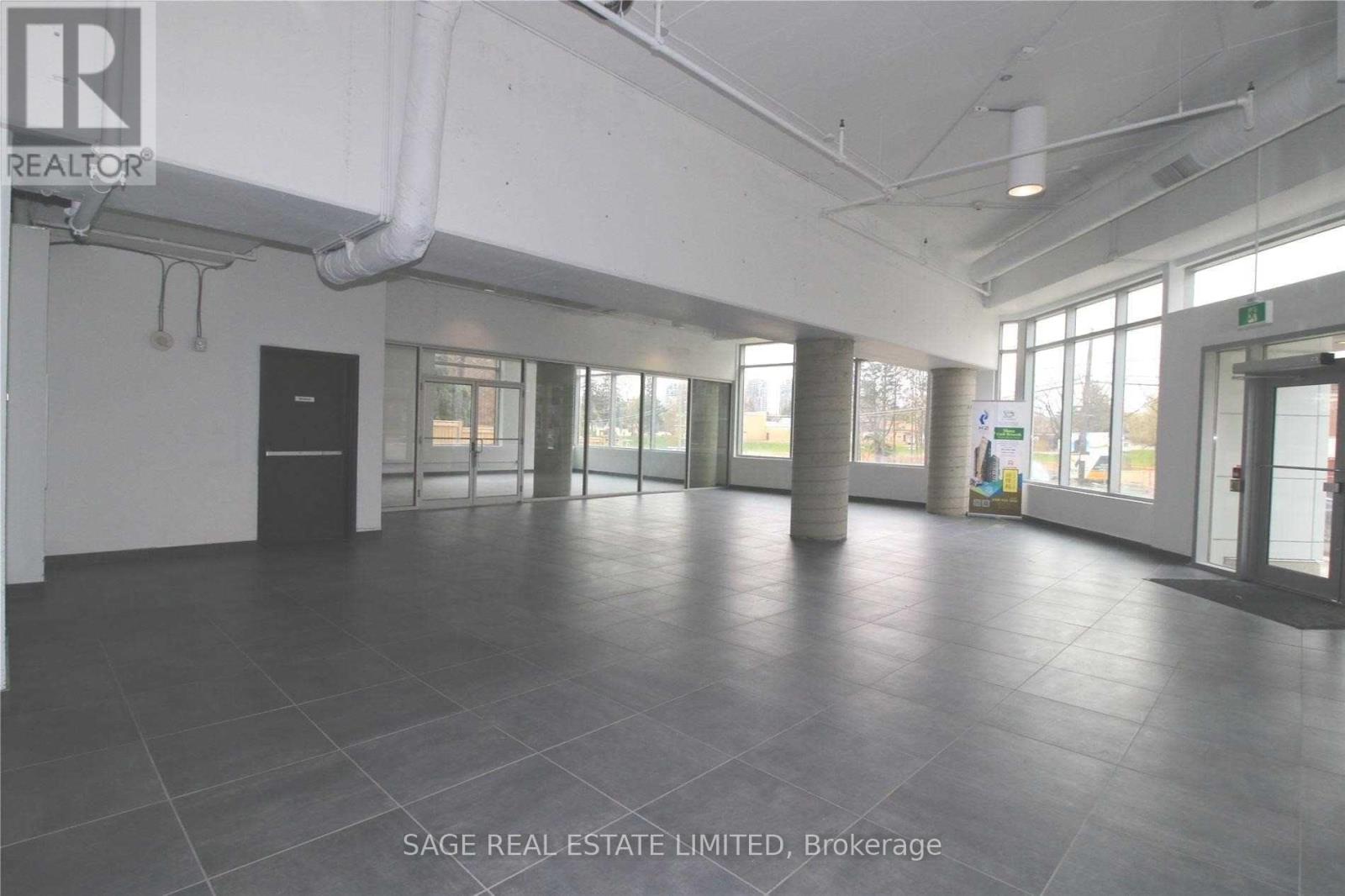 158 King Street N, Waterloo, Ontario  N2J 2Y2 - Photo 4 - X12976076