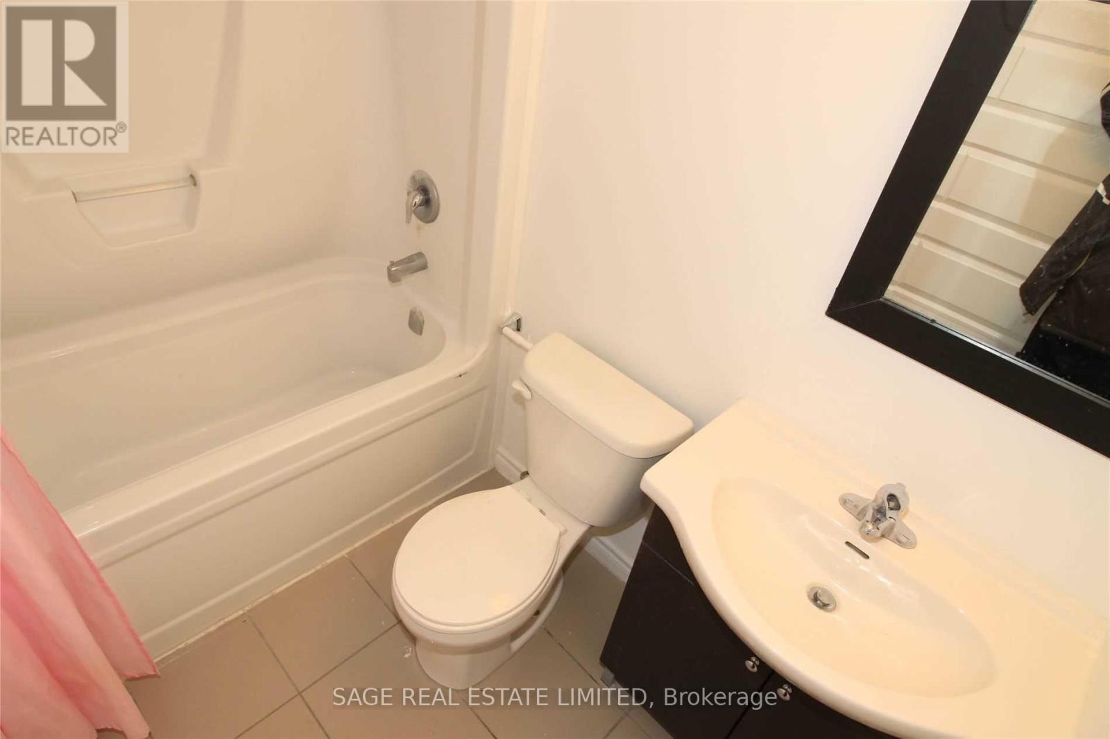 158 King Street N, Waterloo, Ontario  N2J 2Y2 - Photo 7 - X12976076