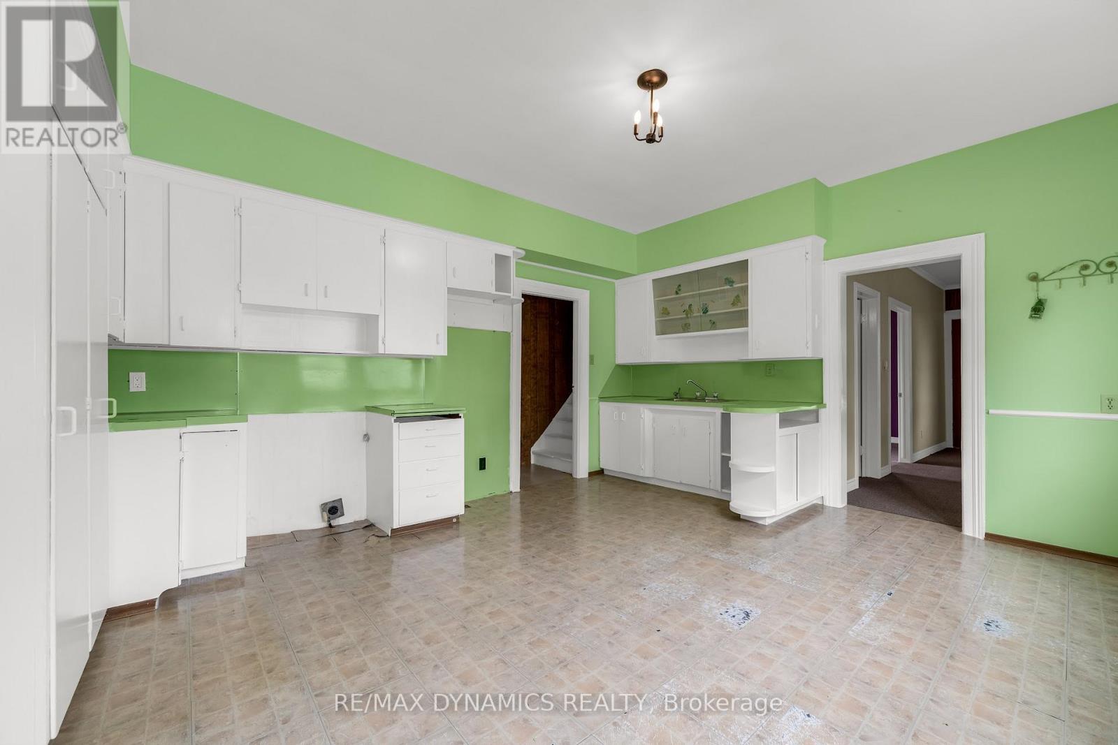 632 Concession 6 Road, Niagara-On-The-Lake, Ontario  L0S 1J0 - Photo 38 - X12976130