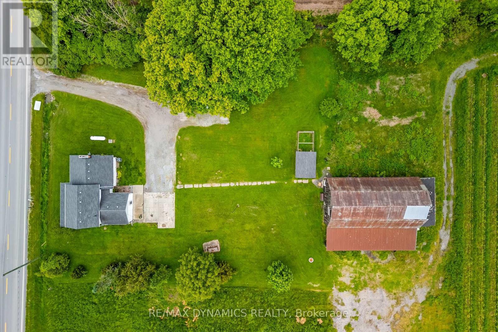 632 Concession 6 Road, Niagara-On-The-Lake, Ontario  L0S 1J0 - Photo 5 - X12976130