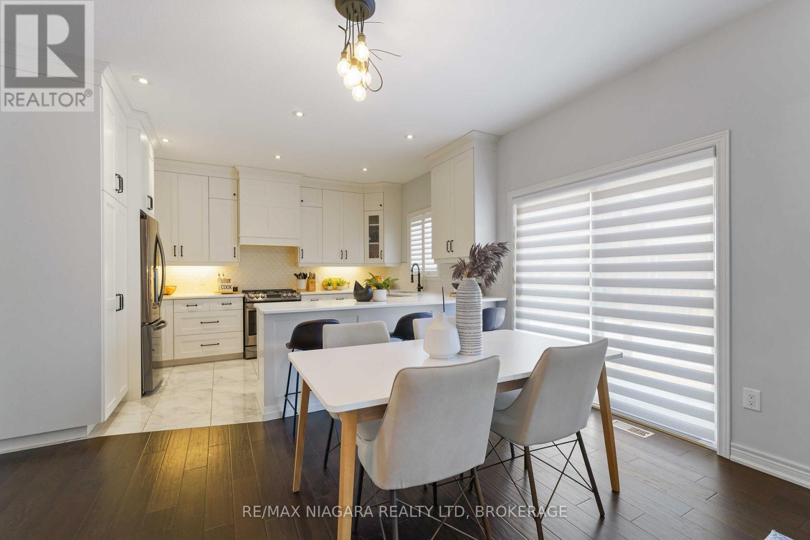 132 Lametti Drive, Pelham, Ontario  L0S 1E6 - Photo 13 - X12976380