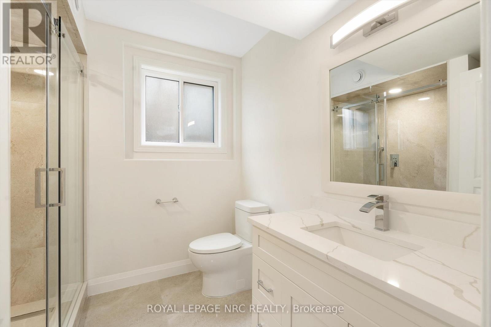 8 Silver Maple Road, Thorold, Ontario  L2V 5G5 - Photo 26 - X12976412