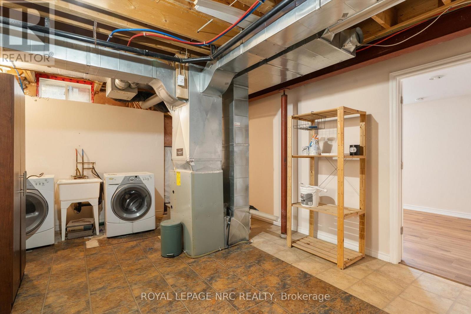 8 Silver Maple Road, Thorold, Ontario  L2V 5G5 - Photo 28 - X12976412