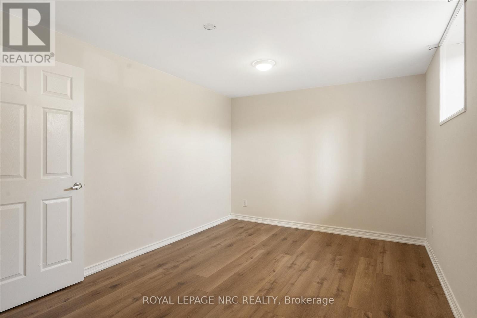 8 Silver Maple Road, Thorold, Ontario  L2V 5G5 - Photo 30 - X12976412