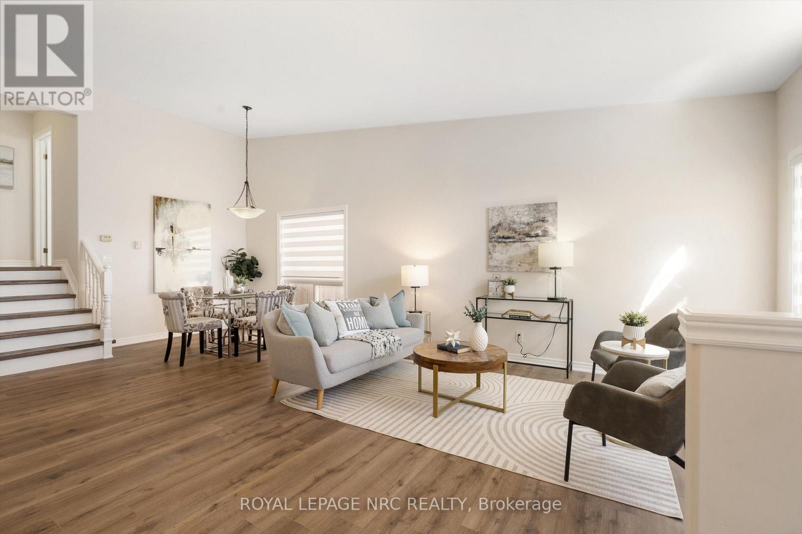 8 Silver Maple Road, Thorold, Ontario  L2V 5G5 - Photo 4 - X12976412