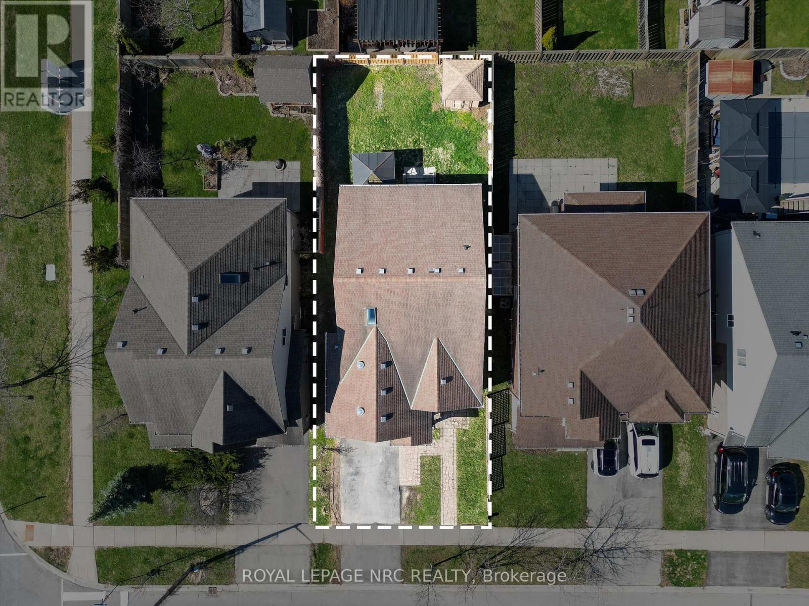 8 Silver Maple Road, Thorold, Ontario  L2V 5G5 - Photo 40 - X12976412