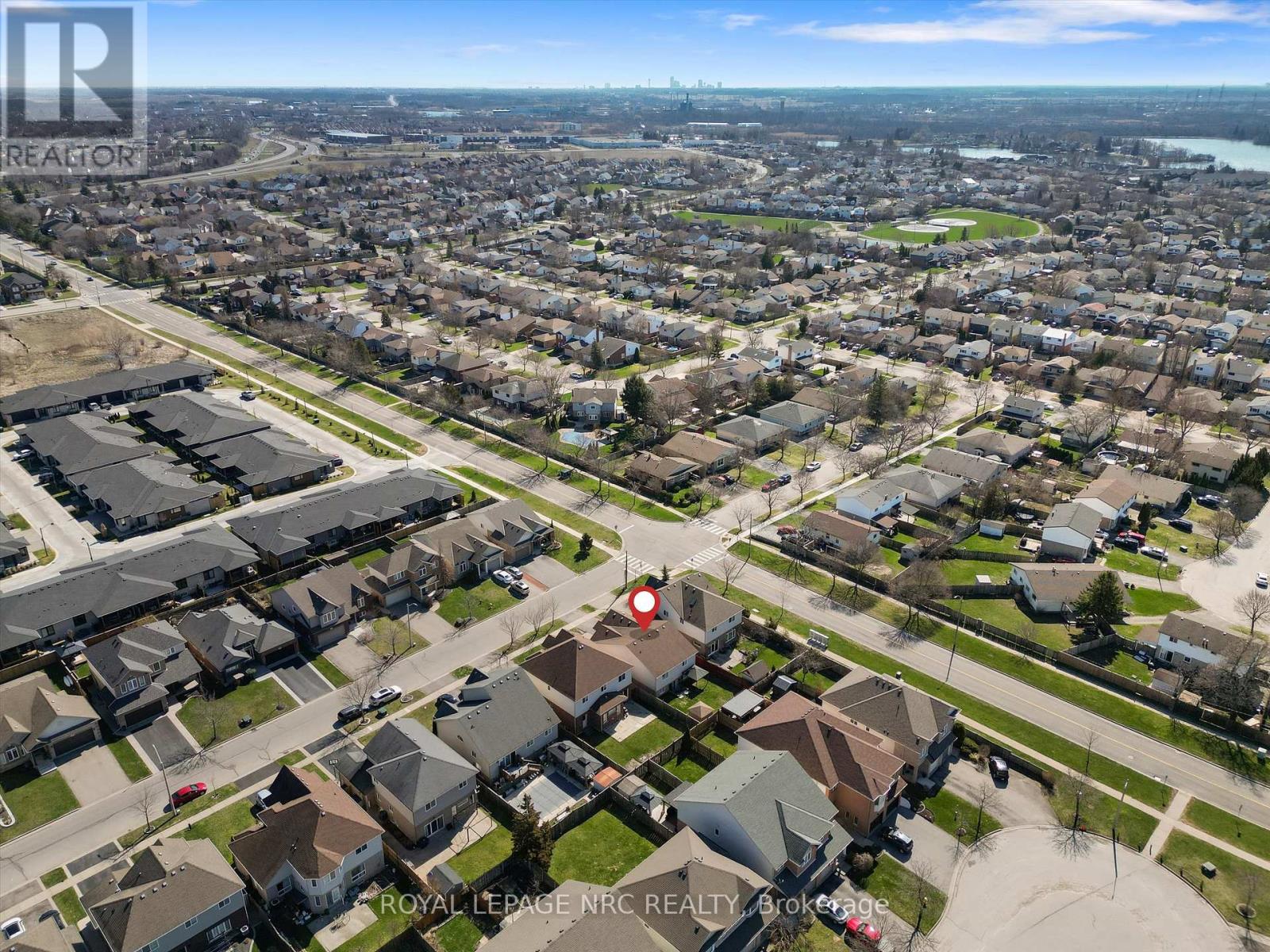 8 Silver Maple Road, Thorold, Ontario  L2V 5G5 - Photo 44 - X12976412