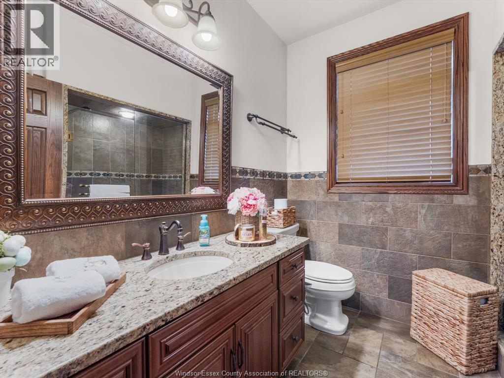 201 Ellison, Leamington, Ontario  N8H 5J2 - Photo 19 - 26007595