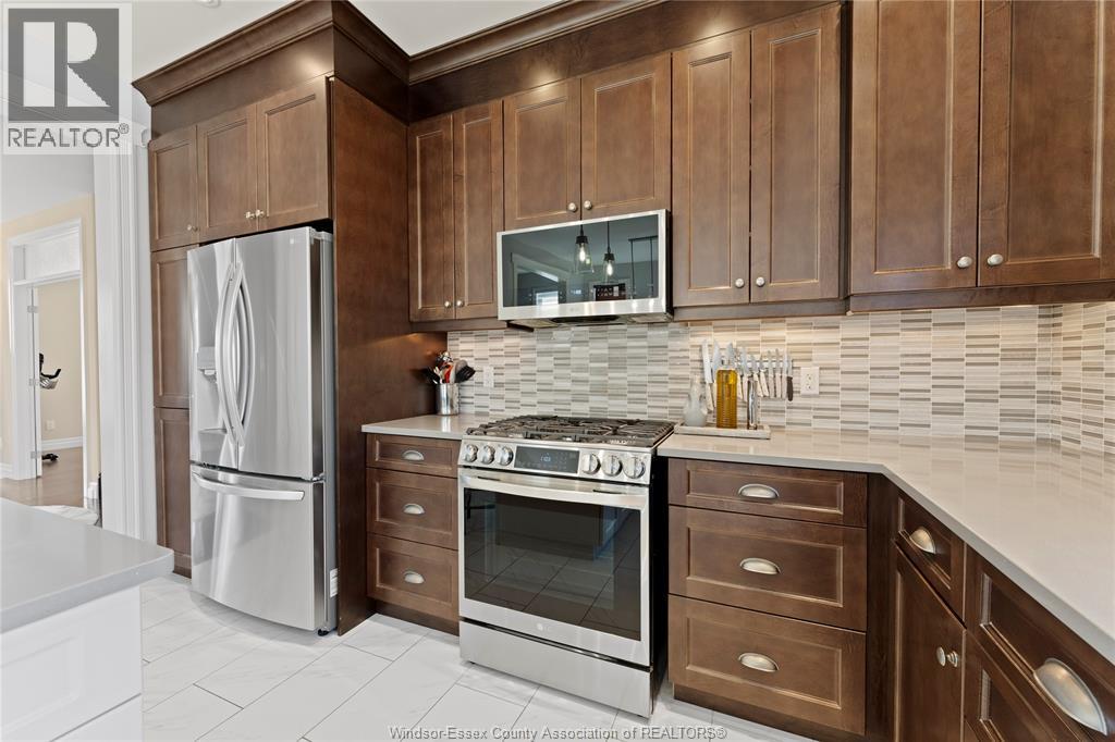 12336 Candlewood, Tecumseh, Ontario  N9K 0A3 - Photo 10 - 26007592