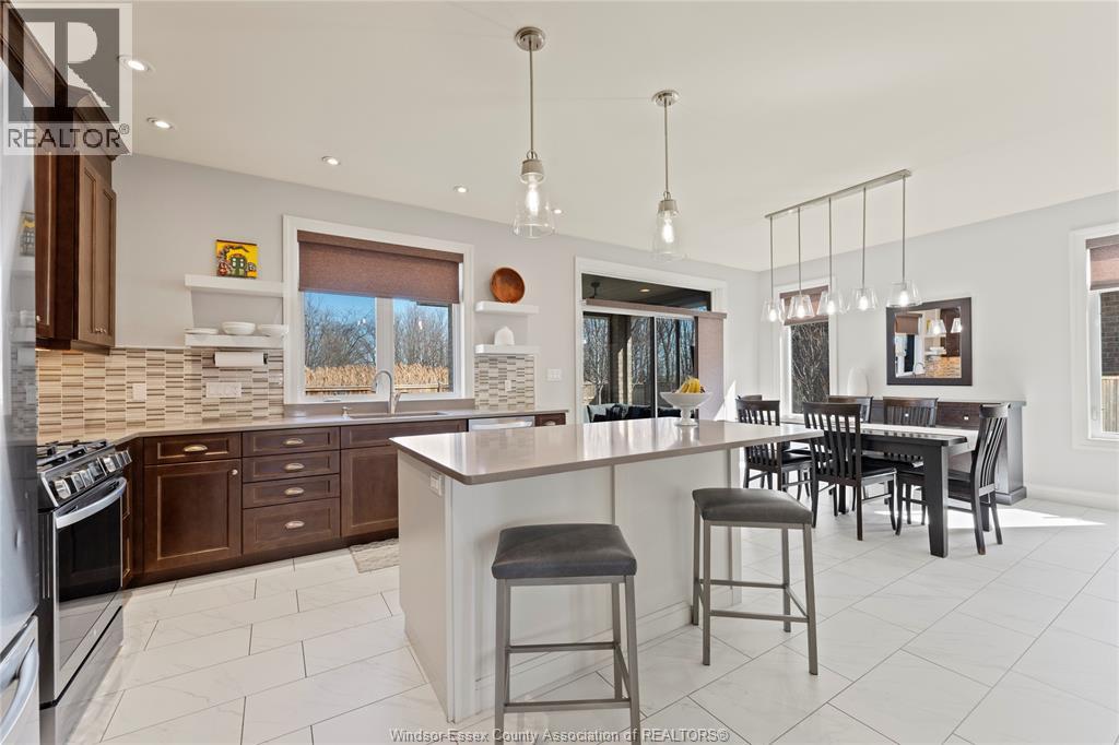 12336 Candlewood, Tecumseh, Ontario  N9K 0A3 - Photo 9 - 26007592