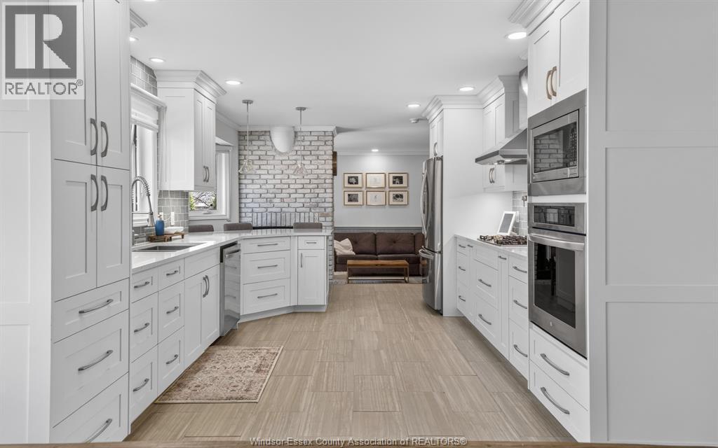 566 Michael, Lasalle, Ontario N9J 3C1 - Photo 12 - 26007579