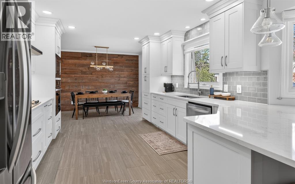 566 Michael, Lasalle, Ontario N9J 3C1 - Photo 13 - 26007579