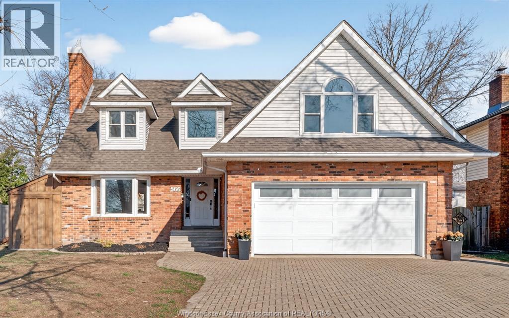 566 Michael, Lasalle, Ontario N9J 3C1 - Photo 3 - 26007579