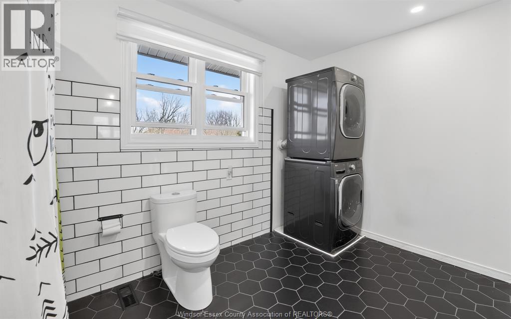 566 Michael, Lasalle, Ontario N9J 3C1 - Photo 35 - 26007579