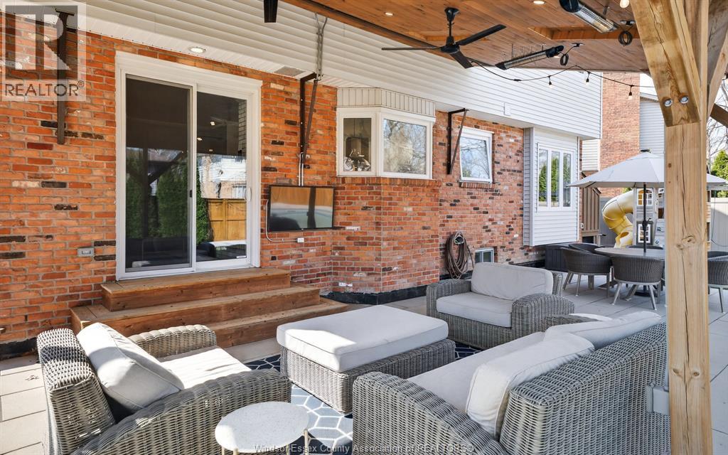 566 Michael, Lasalle, Ontario N9J 3C1 - Photo 41 - 26007579