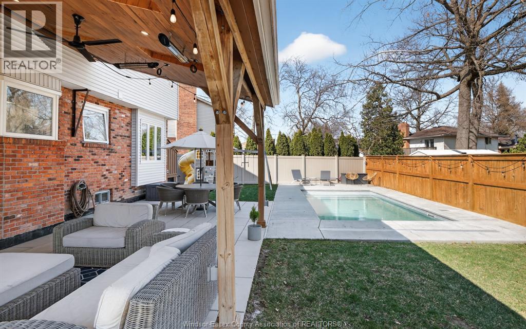 566 Michael, Lasalle, Ontario N9J 3C1 - Photo 42 - 26007579