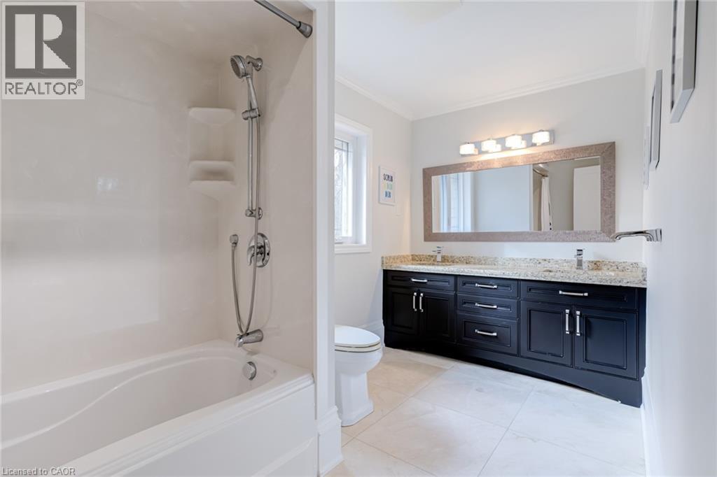 18 Elder Crescent, Ancaster, Ontario  L0R 1R0 - Photo 34 - 40819157