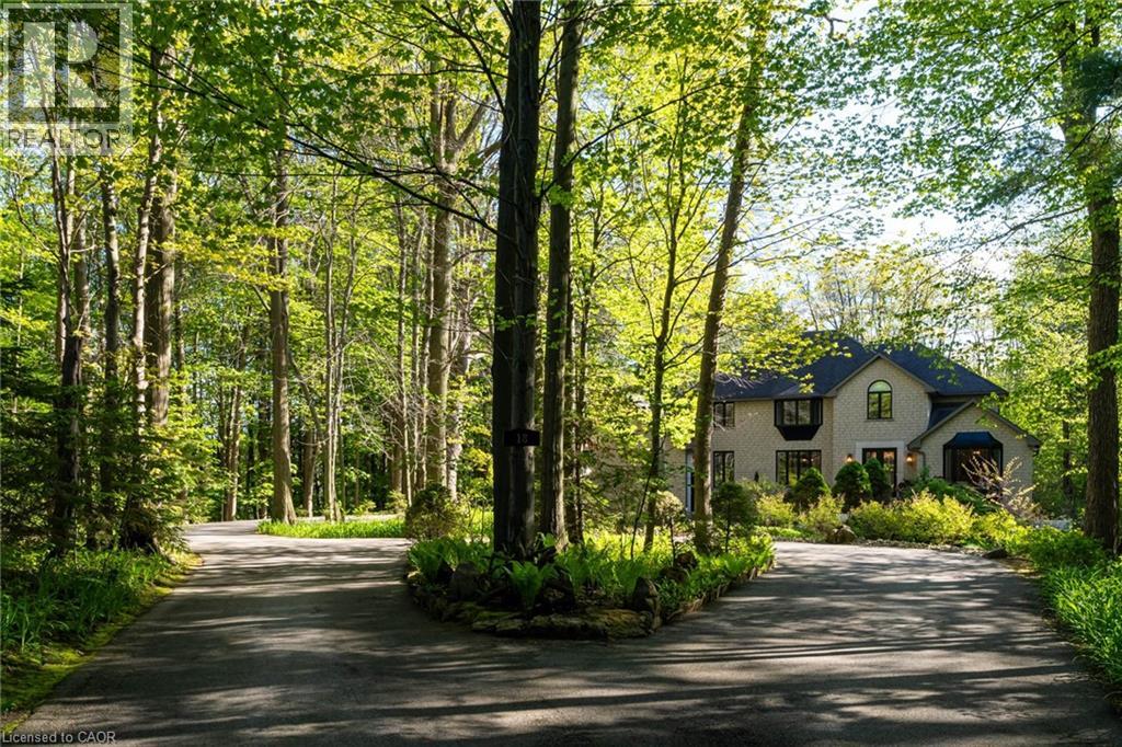 18 Elder Crescent, Ancaster, Ontario  L0R 1R0 - Photo 4 - 40819157