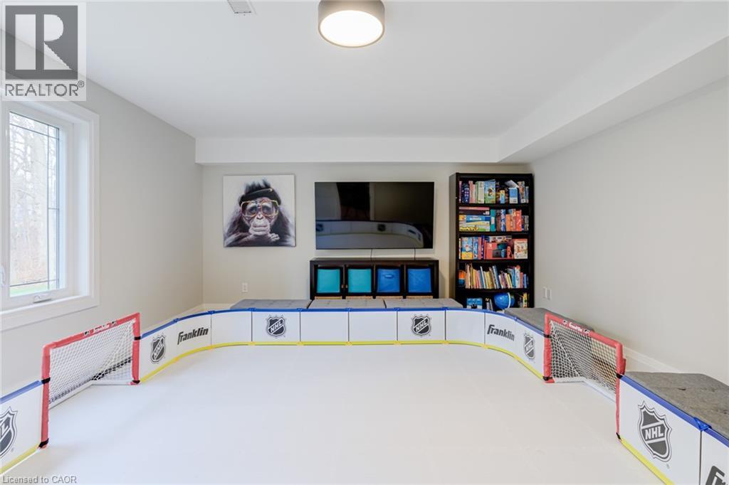 18 Elder Crescent, Ancaster, Ontario  L0R 1R0 - Photo 45 - 40819157