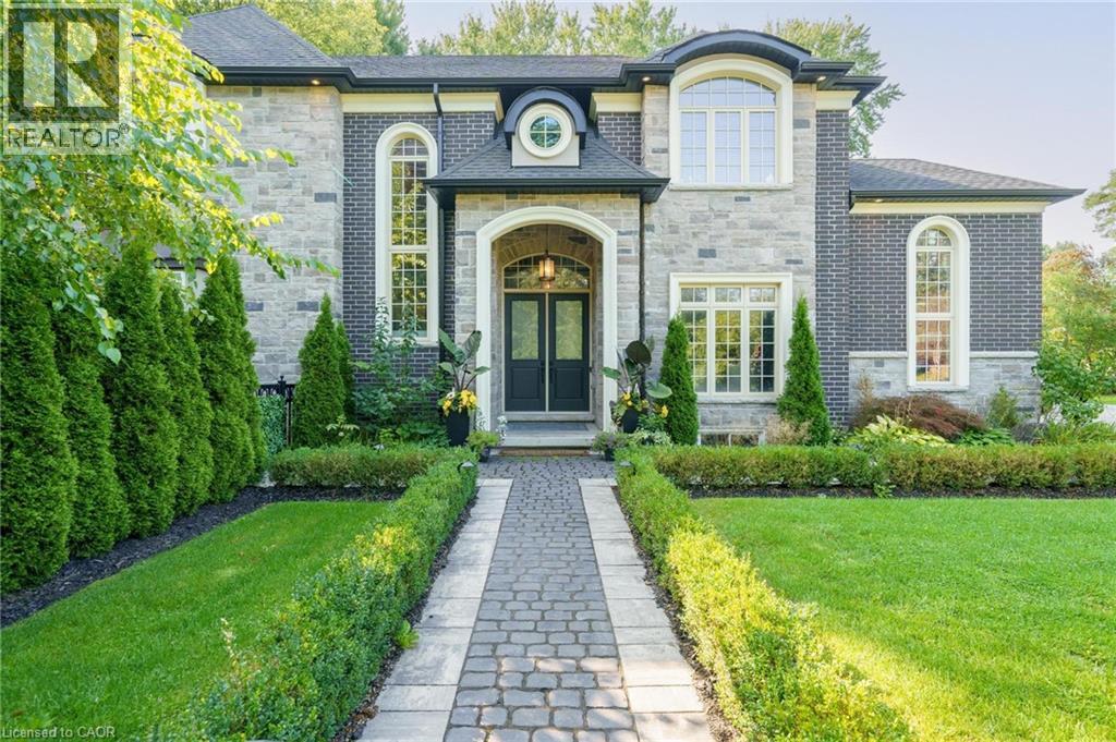 125 Central Drive, Ancaster, Ontario  L9G 2A3 - Photo 2 - 40814273