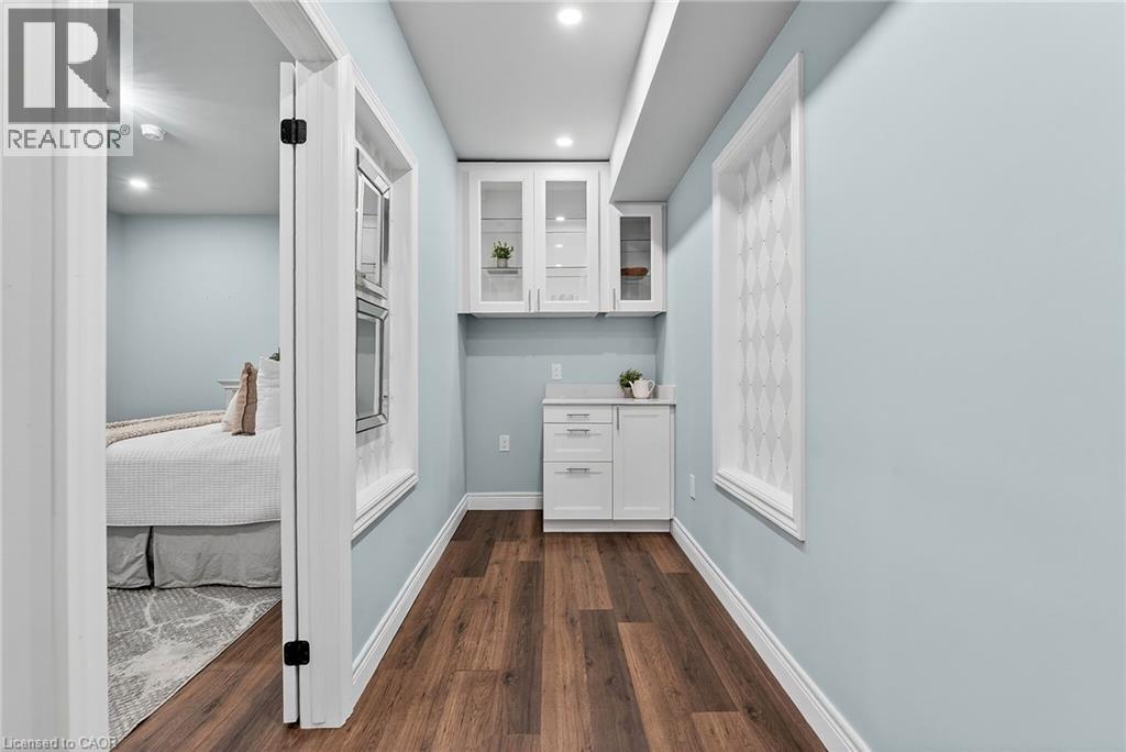 125 Central Drive, Ancaster, Ontario  L9G 2A3 - Photo 39 - 40814273