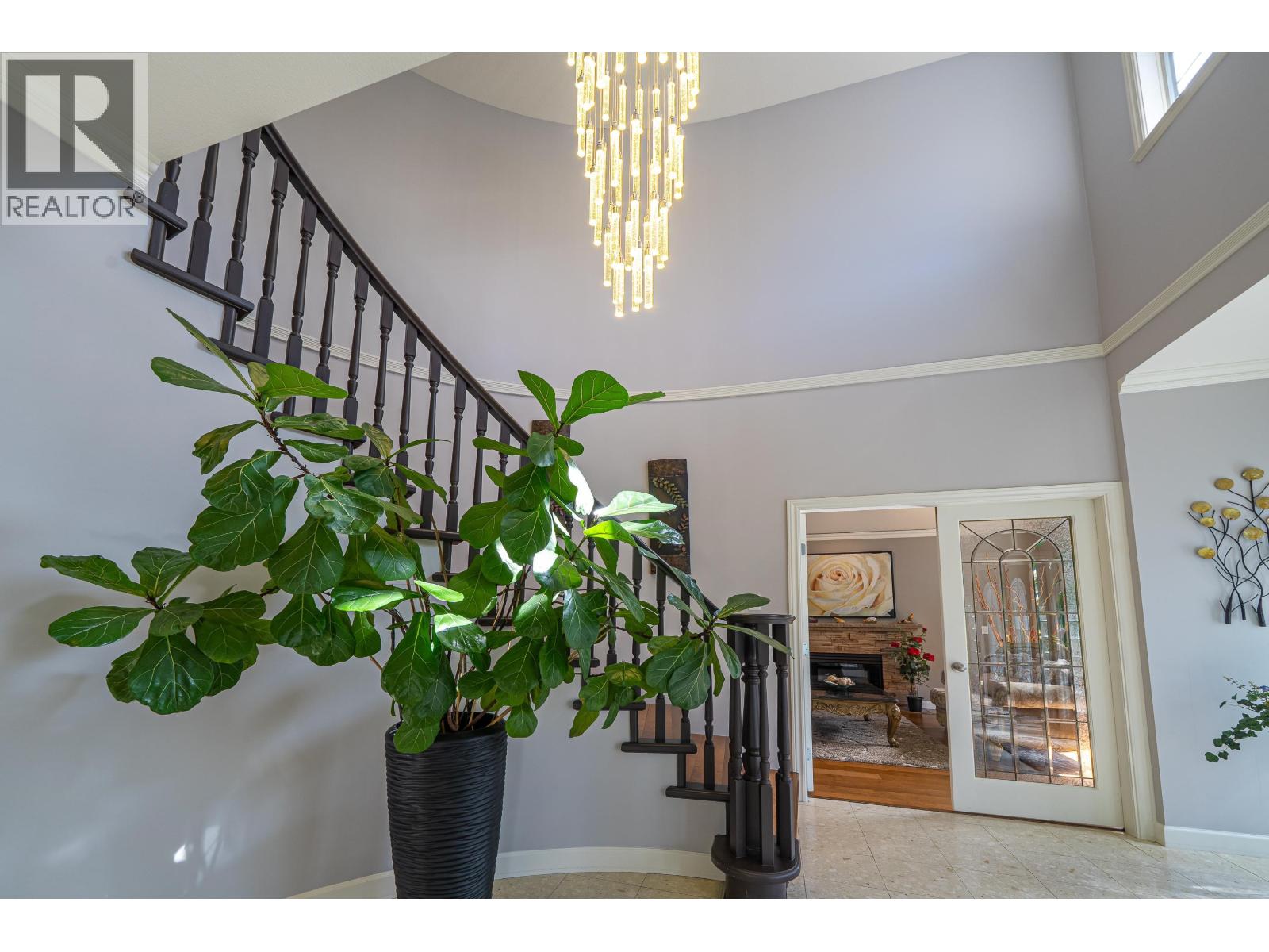 7548 Sequoia Road, Burnaby, British Columbia  V3N 4W9 - Photo 9 - R3108398