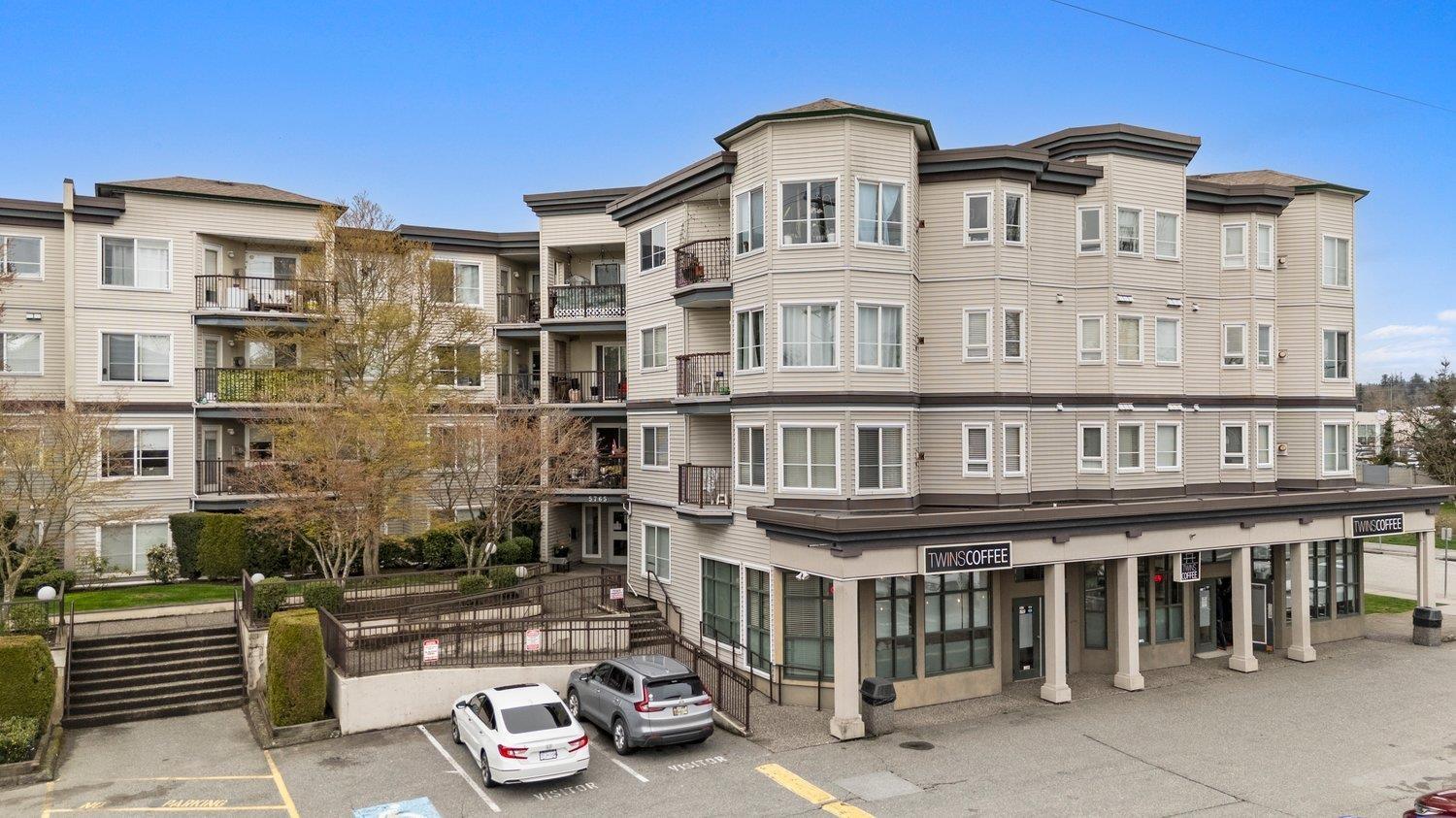 210 5765 GLOVER ROAD, Langley, British Columbia