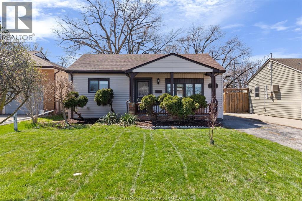 2785 Clemenceau Boulevard, Windsor, Ontario  N8T 2P9 - Photo 2 - 26007609