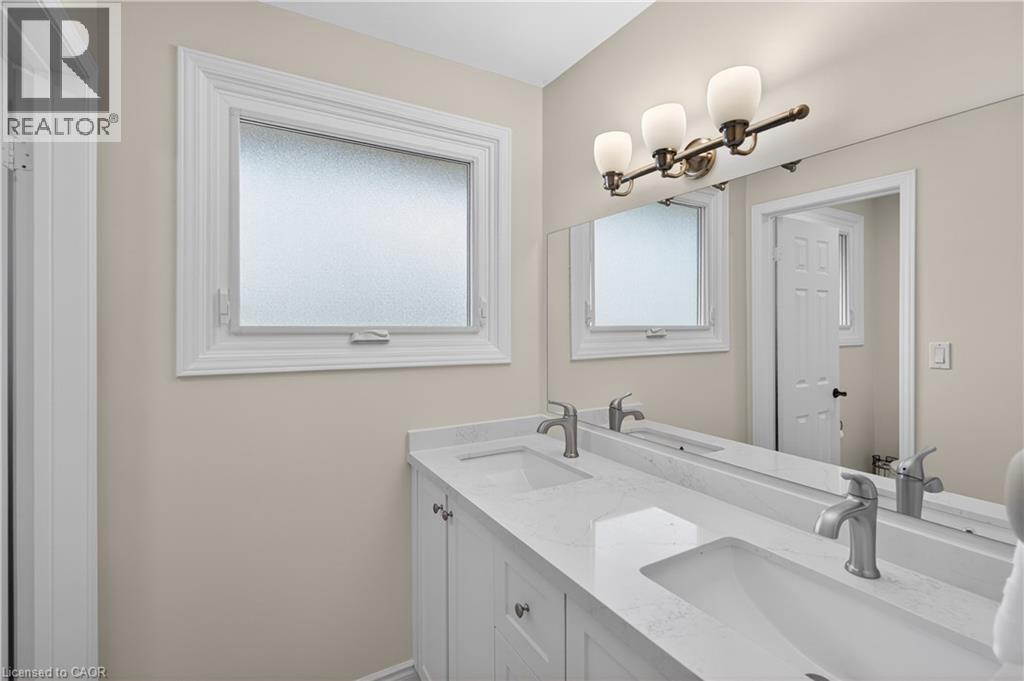 321 Bryant Crescent, Burlington, Ontario  L7L 4Z1 - Photo 30 - 40810747