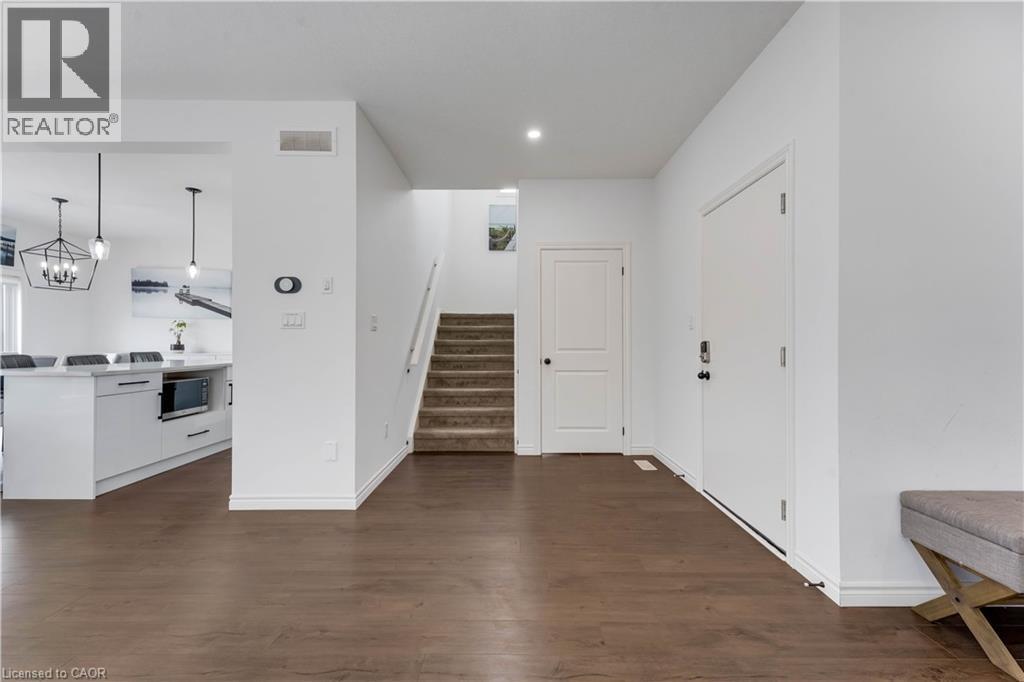 297 Middleton Avenue, London, Ontario  N6L 0E9 - Photo 15 - 40817956